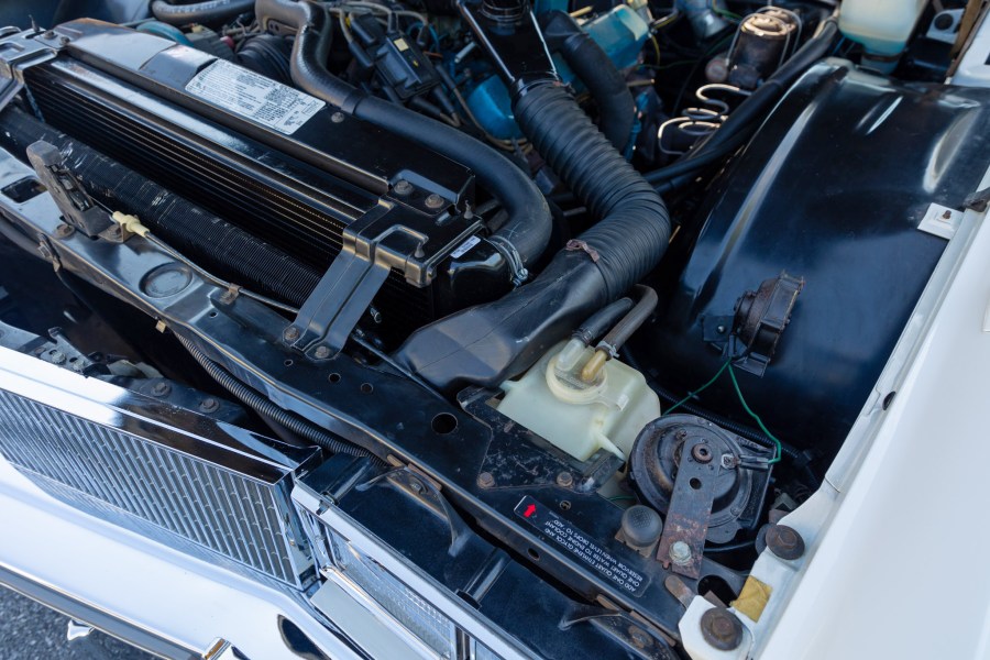 1977 Cadillac Eldorado engine bay 04