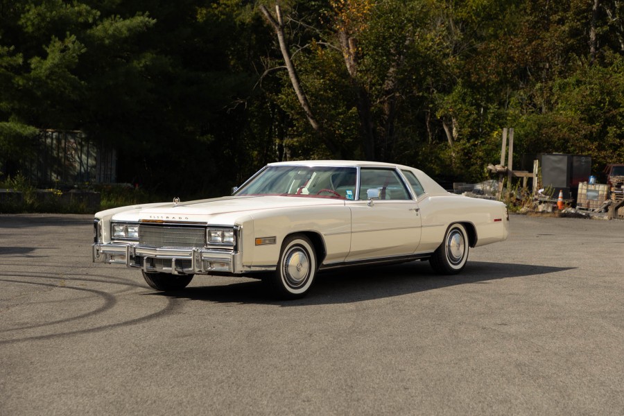 1977 Cadillac Eldorado interior 03